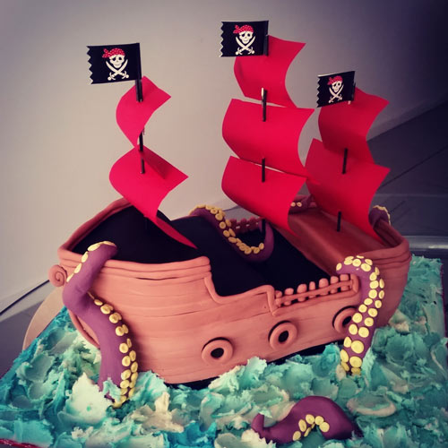 Pirate ship cake by Swee Choo Chan