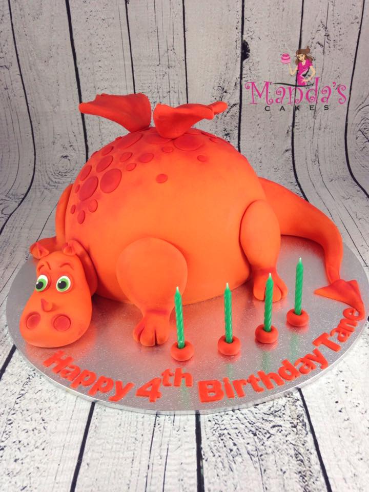 Dragon cake by Amanda Jull - Manda's Cakes