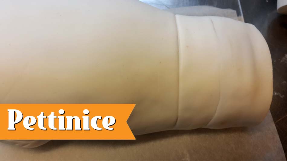 Give it some wrinkles to make it look like gathering where it's been stitched.