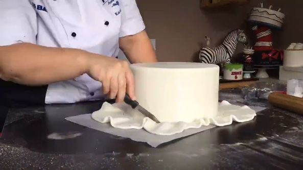 Trim away the excess fondant.