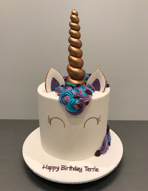 Unicorn cake by Aleisha