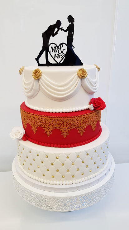 Wedding cake by Dantelle Oates