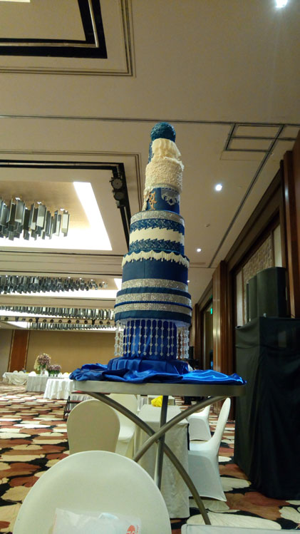 Wedding cake by Ludy Tala