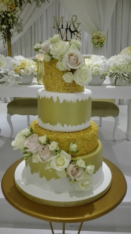 Wedding Cake by Paula Potgieter