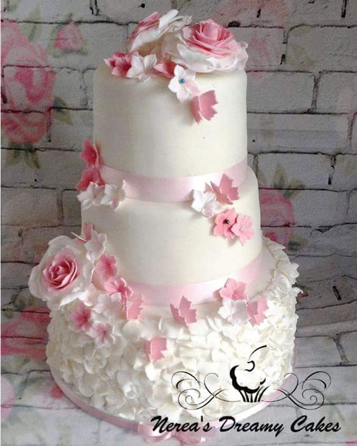 Wedding Cake by Nerea Hunter