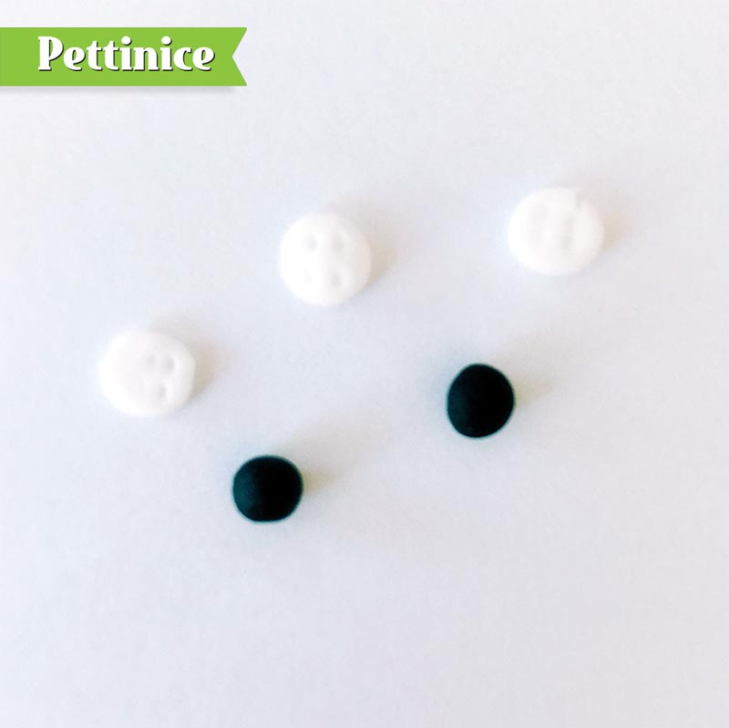 These are the basic shapes needed for the buttons and eyes.  You can use a toothpick to mark the details in the buttons.